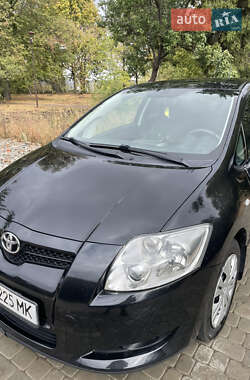 Хетчбек Toyota Auris 2008 в Чугуєві