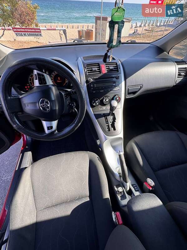 Хетчбек Toyota Auris 2010 в Чорноморську фото 22 Хетчбек Toyota Auris 2010 в Чорноморську