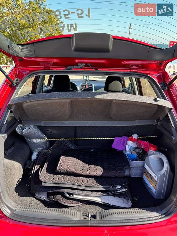 Хетчбек Toyota Auris 2010 в Чорноморську фото 12 Хетчбек Toyota Auris 2010 в Чорноморську