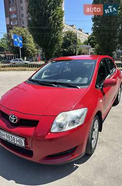 Хэтчбек Toyota Auris 2009 в Одессе