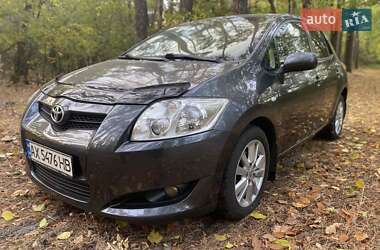 Хэтчбек Toyota Auris 2007 в Богодухове