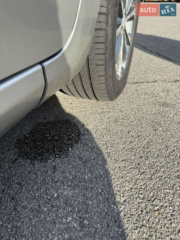 Хэтчбек Toyota Auris 2008 в Киеве