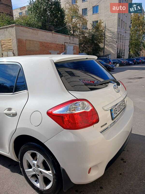 Хетчбек Toyota Auris 2012 в Вінниці