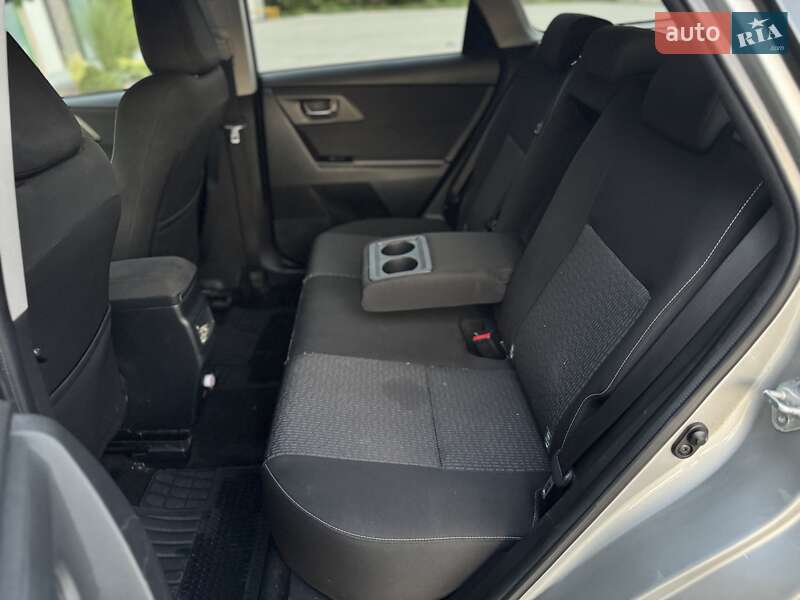 Универсал Toyota Auris 2014 в Тернополе