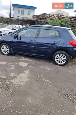 Хэтчбек Toyota Auris 2007 в 