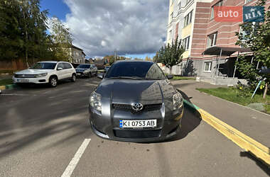 Хэтчбек Toyota Auris 2007 в 