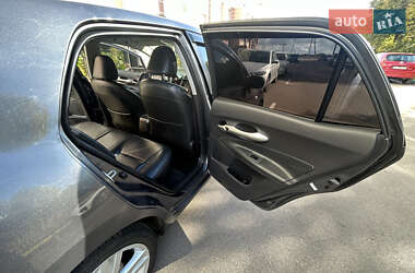 Хэтчбек Toyota Auris 2007 в 