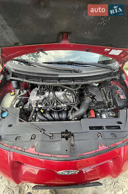 Хетчбек Toyota Auris 2007 в 
