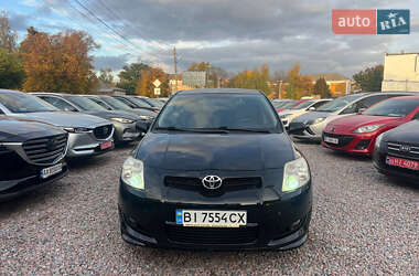 Хэтчбек Toyota Auris 2008 в 