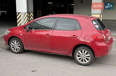 Хэтчбек Toyota Auris 2008 в 