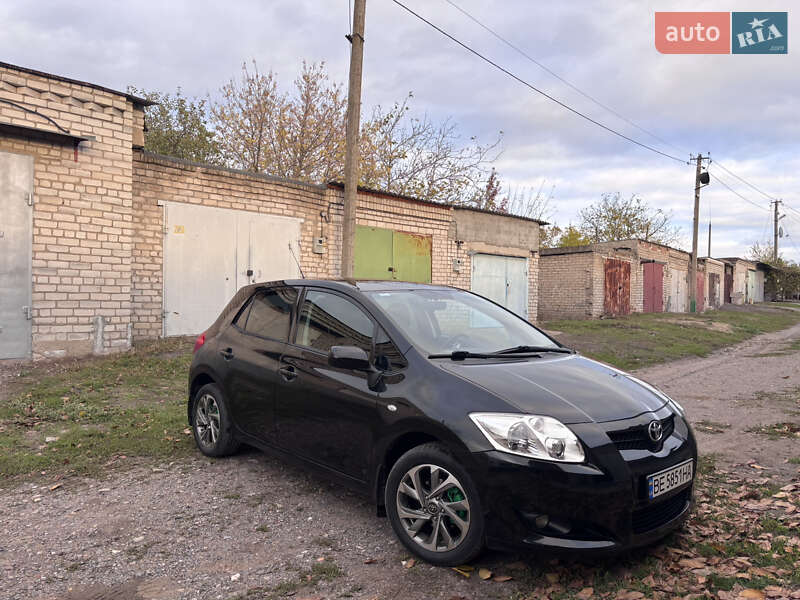 Toyota Auris 2008
