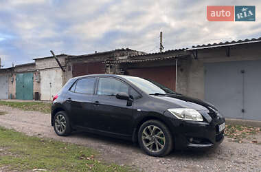 Хетчбек Toyota Auris 2008 в Вознесенську