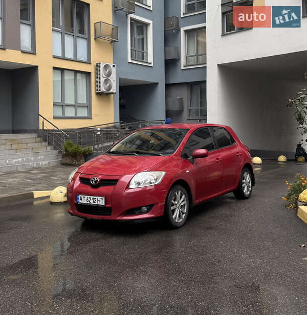 Хэтчбек Toyota Auris 2008 в Киеве фото 2 Хэтчбек Toyota Auris 2008 в Киеве