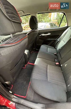 Хэтчбек Toyota Auris 2009 в 