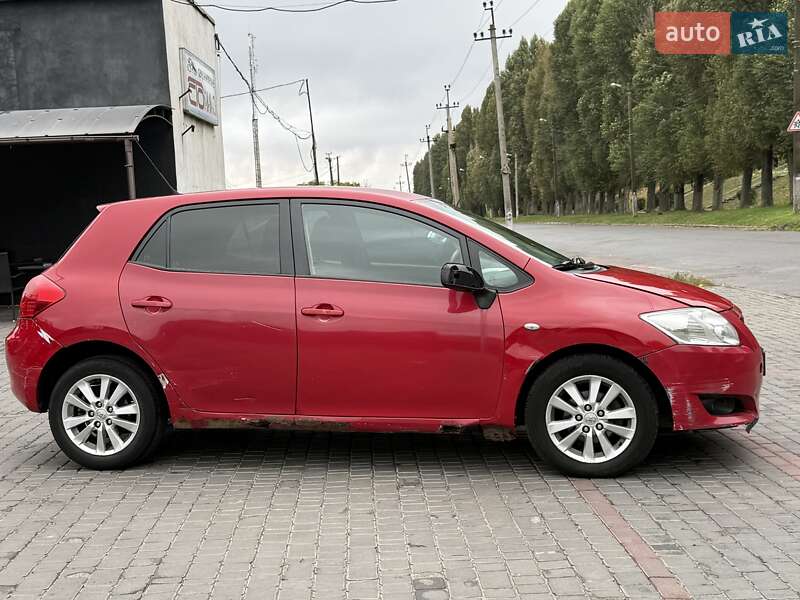 Хетчбек Toyota Auris 2008 в Кам'янському фото 3 Хетчбек Toyota Auris 2008 в Кам'янському