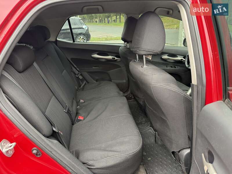 Хетчбек Toyota Auris 2008 в Кам'янському фото 49 Хетчбек Toyota Auris 2008 в Кам'янському