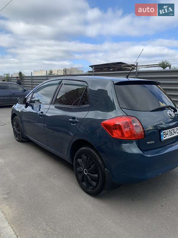 Хэтчбек Toyota Auris 2008 в Одессе
