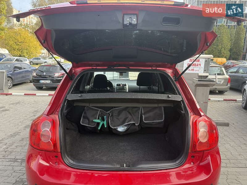 Хетчбек Toyota Auris 2007 в Львові