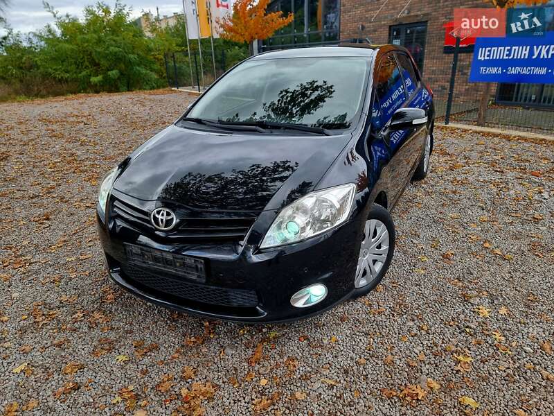Хэтчбек Toyota Auris 2011 в Виннице фото 7 Хэтчбек Toyota Auris 2011 в Виннице