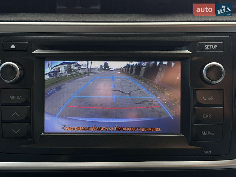 Хэтчбек Toyota Auris 2013 в Львове фото 19 Хэтчбек Toyota Auris 2013 в Львове