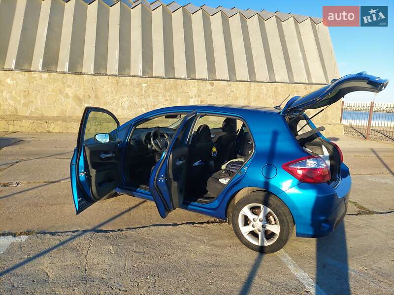 Хэтчбек Toyota Auris 2012 в Одессе фото 6 Хэтчбек Toyota Auris 2012 в Одессе