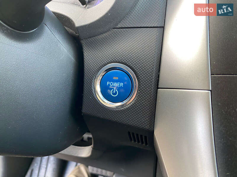 Хэтчбек Toyota Auris 2011 в Ровно фото 66 Хэтчбек Toyota Auris 2011 в Ровно