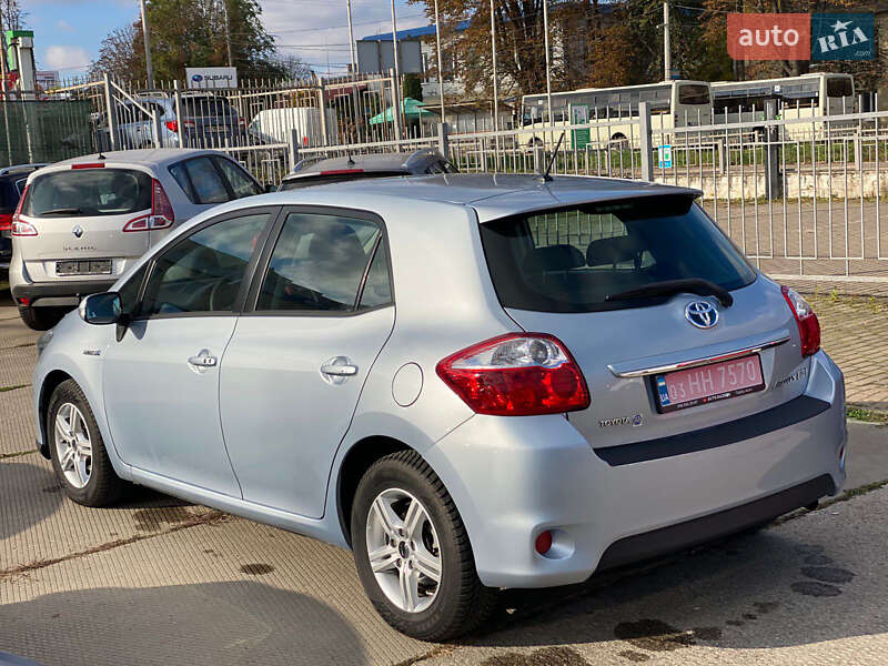 Хэтчбек Toyota Auris 2011 в Ровно фото 77 Хэтчбек Toyota Auris 2011 в Ровно