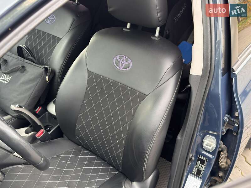 Хэтчбек Toyota Auris 2008 в Стрые фото 34 Хэтчбек Toyota Auris 2008 в Стрые