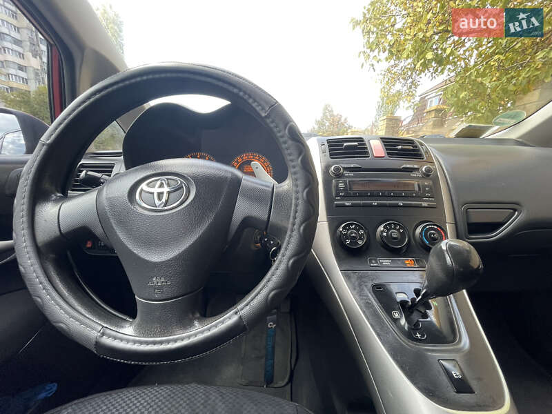 Хэтчбек Toyota Auris 2007 в Николаеве фото 11 Хэтчбек Toyota Auris 2007 в Николаеве