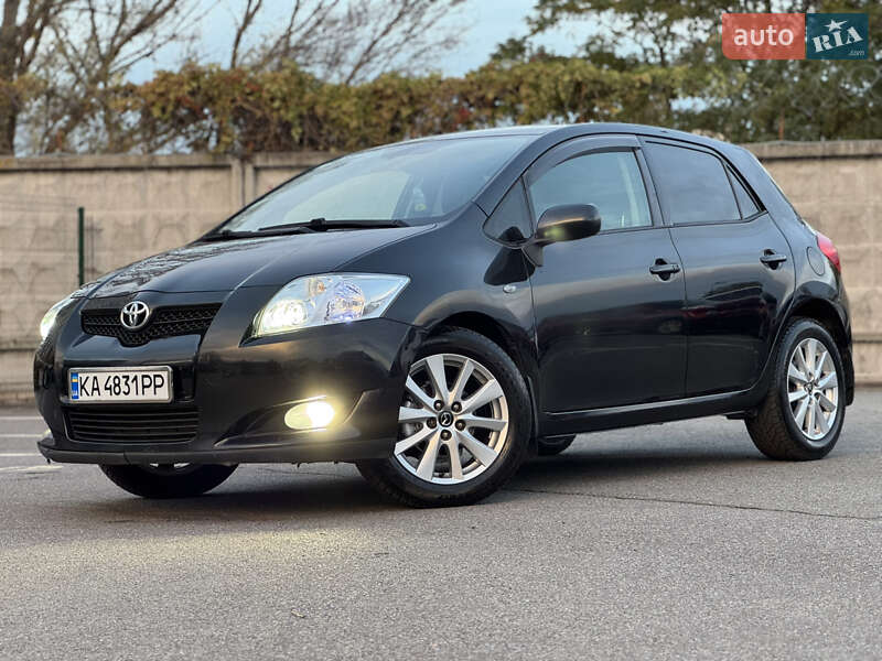 Хэтчбек Toyota Auris 2008 в Киеве фото 2 Хэтчбек Toyota Auris 2008 в Киеве
