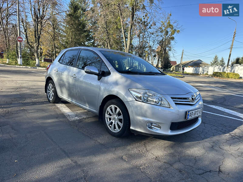 Хэтчбек Toyota Auris 2012 в Виннице фото 23 Хэтчбек Toyota Auris 2012 в Виннице