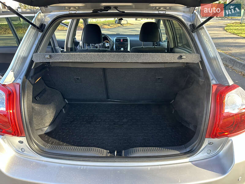Хэтчбек Toyota Auris 2012 в Виннице фото 36 Хэтчбек Toyota Auris 2012 в Виннице