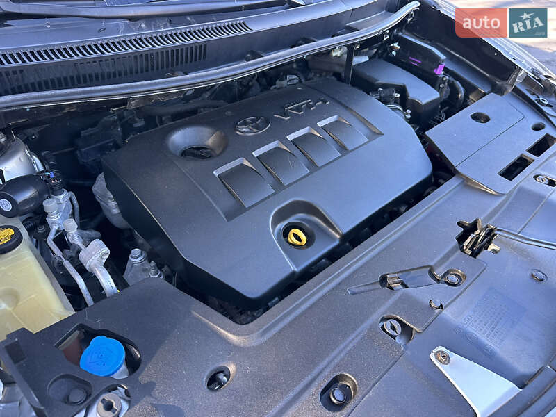 Хэтчбек Toyota Auris 2012 в Виннице фото 47 Хэтчбек Toyota Auris 2012 в Виннице