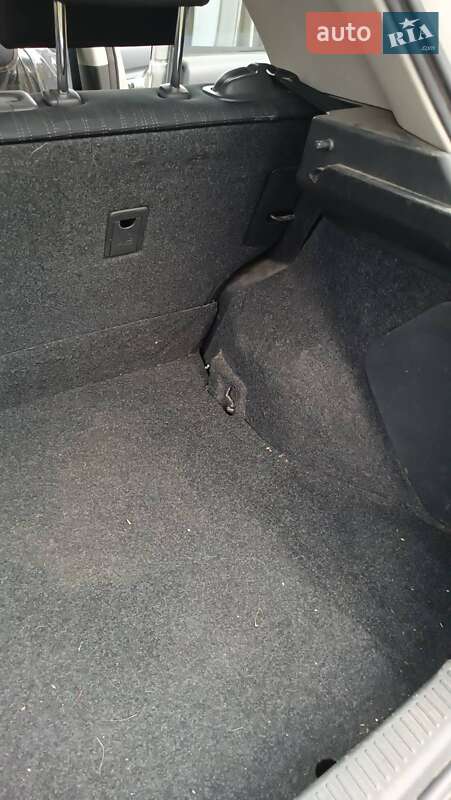 Хэтчбек Toyota Auris 2008 в Харькове фото 17 Хэтчбек Toyota Auris 2008 в Харькове