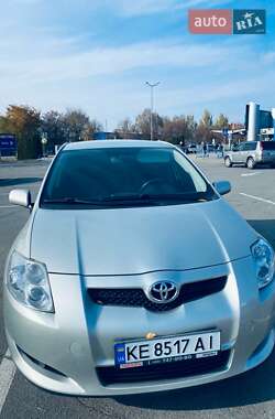 Хетчбек Toyota Auris 2008 в Дніпрі