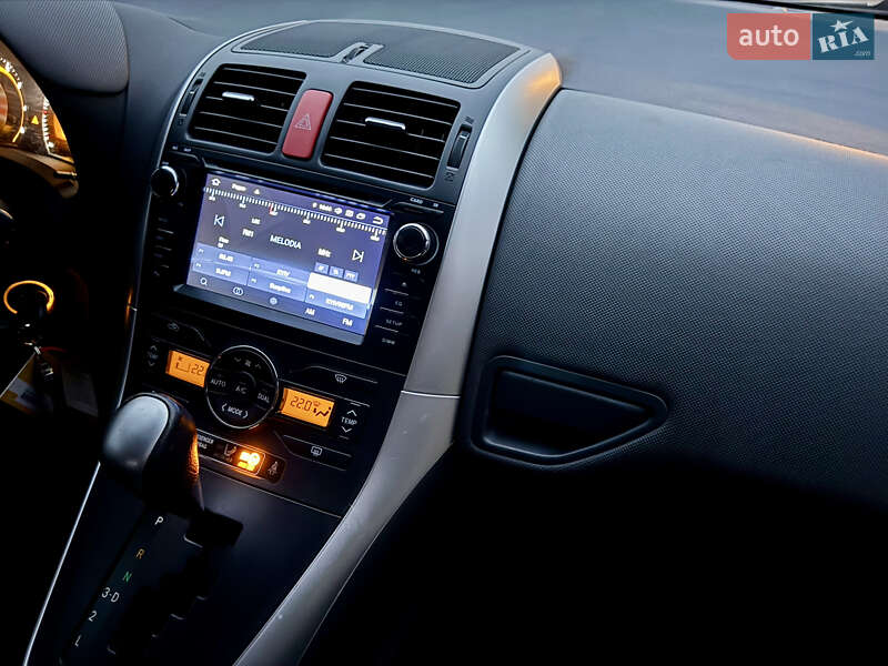 Хэтчбек Toyota Auris 2010 в Киеве фото 18 Хэтчбек Toyota Auris 2010 в Киеве