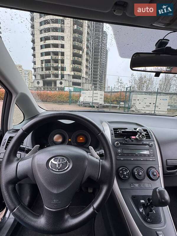 Хетчбек Toyota Auris 2007 в Києві