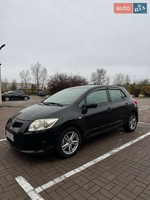 Хетчбек Toyota Auris 2007 в Києві