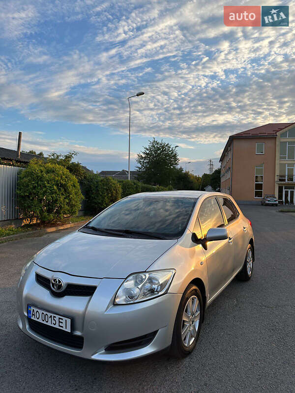 Хэтчбек Toyota Auris 2007 в Баранинцах фото 21 Хэтчбек Toyota Auris 2007 в Баранинцах