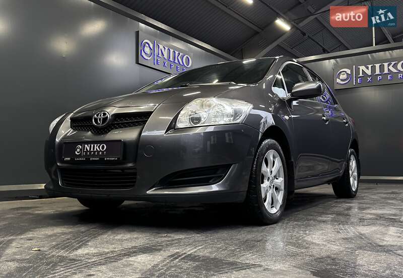 Хэтчбек Toyota Auris 2008 в Киеве фото 3 Хэтчбек Toyota Auris 2008 в Киеве