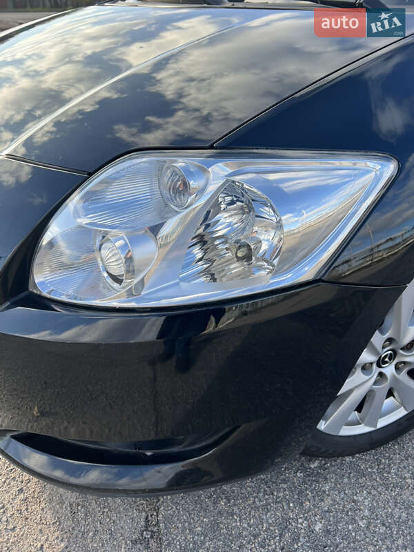 Хэтчбек Toyota Auris 2008 в Кропивницком фото 11 Хэтчбек Toyota Auris 2008 в Кропивницком