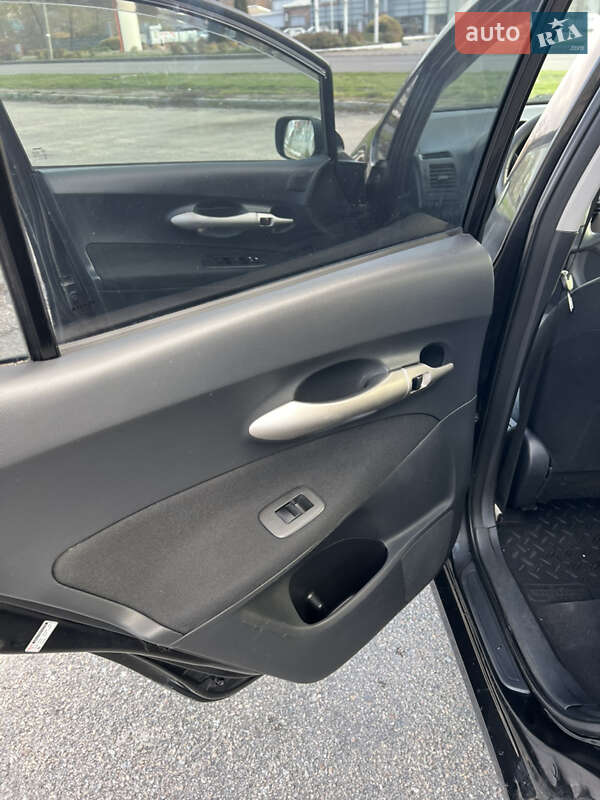 Хэтчбек Toyota Auris 2008 в Кропивницком фото 17 Хэтчбек Toyota Auris 2008 в Кропивницком