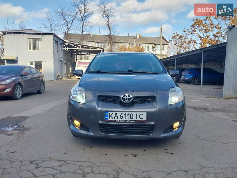 Хэтчбек Toyota Auris 2008 в Николаеве фото 2 Хэтчбек Toyota Auris 2008 в Николаеве