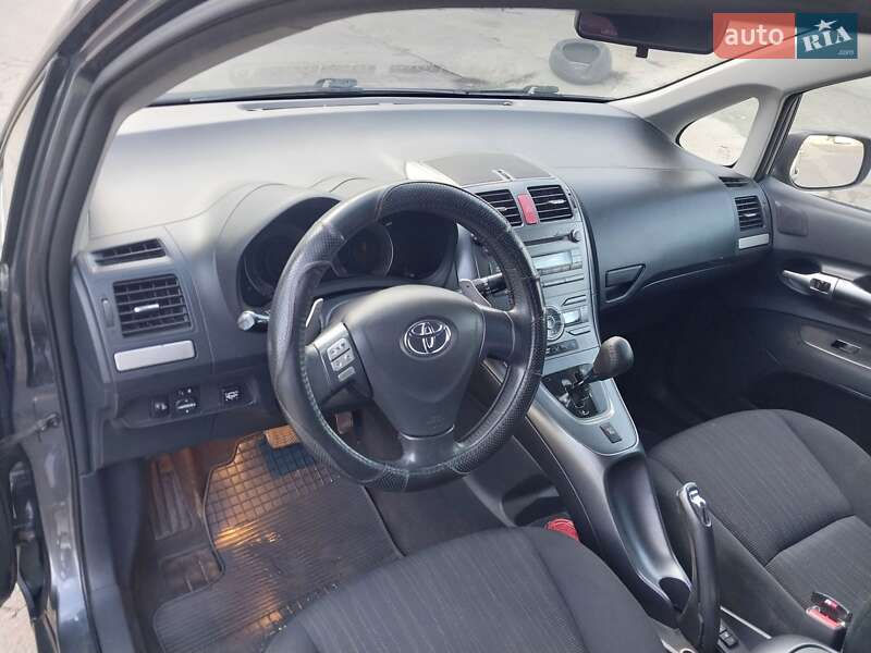 Хэтчбек Toyota Auris 2008 в Николаеве фото 19 Хэтчбек Toyota Auris 2008 в Николаеве