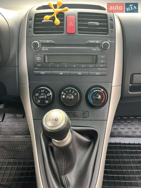 Хэтчбек Toyota Auris 2008 в Копычинце фото 19 Хэтчбек Toyota Auris 2008 в Копычинце