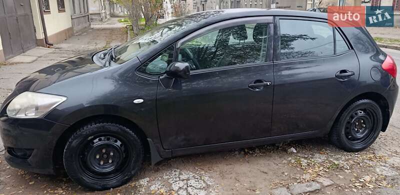 Хэтчбек Toyota Auris 2008 в Одессе