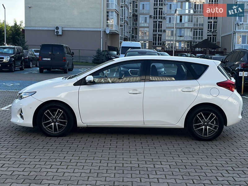 Хэтчбек Toyota Auris 2013 в Луцке фото 10 Хэтчбек Toyota Auris 2013 в Луцке