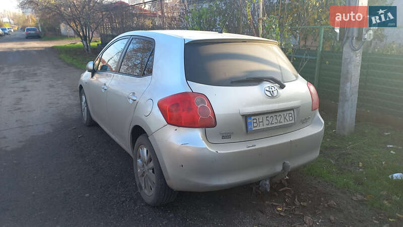 Хэтчбек Toyota Auris 2007 в Одессе