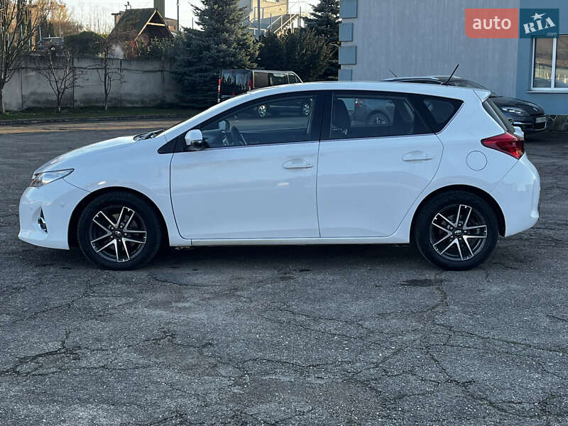 Хэтчбек Toyota Auris 2013 в Луцке фото 9 Хэтчбек Toyota Auris 2013 в Луцке