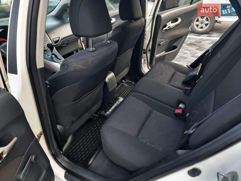 Хетчбек Toyota Auris 2010 в Вінниці